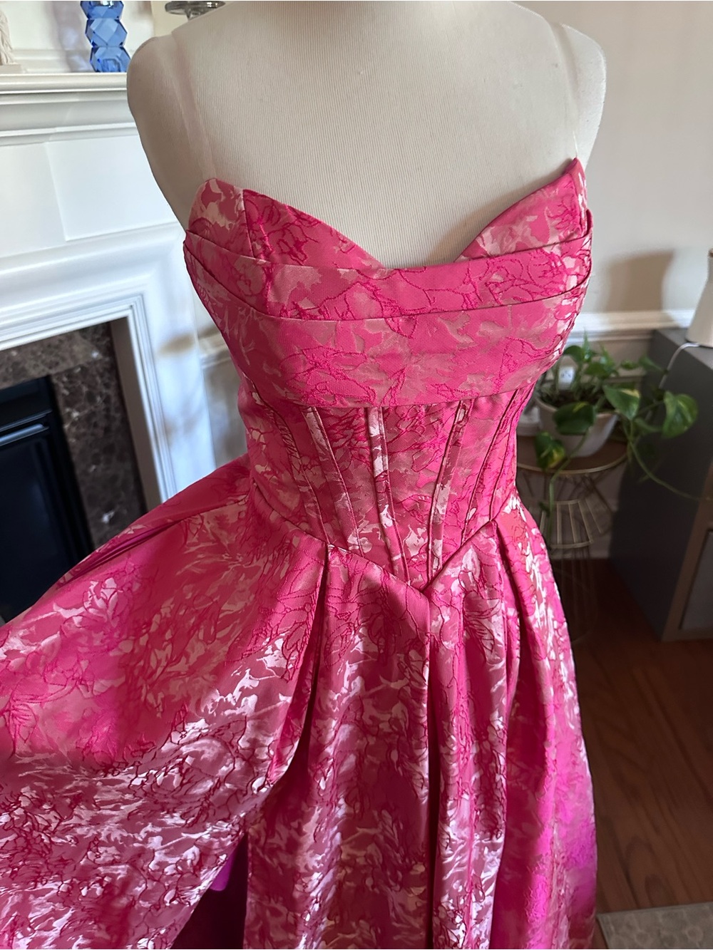 Vintage-Inspired Strapless/clear straps Pink/Magenta Jacquard A-line/Ball Gown